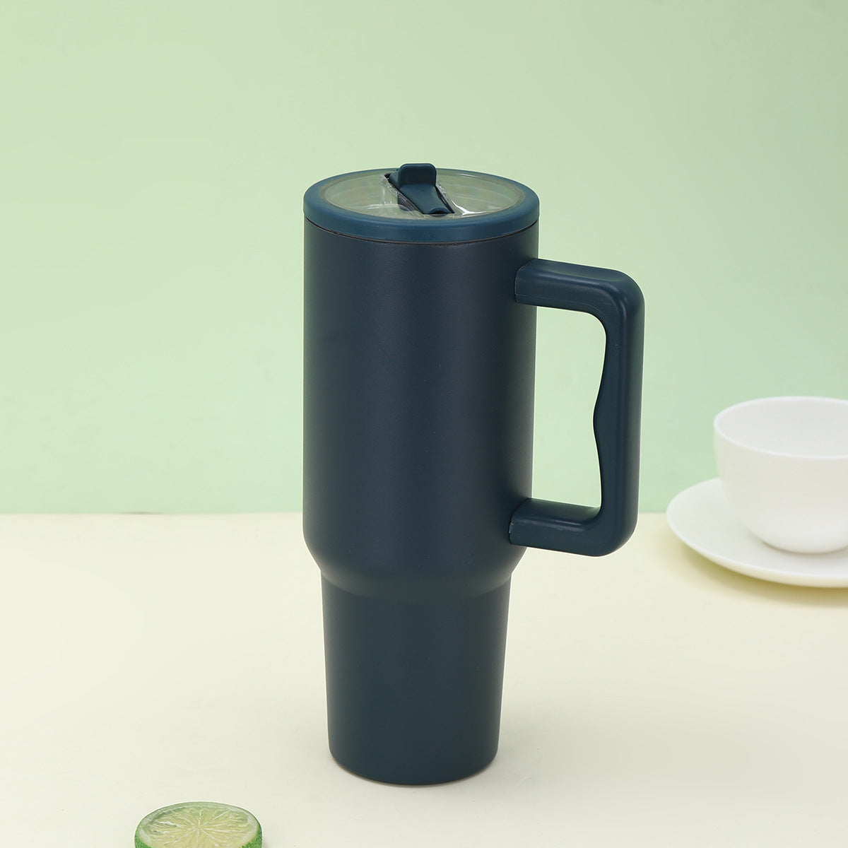 Car ice cup | Leak-Proof InsulatedTumbler with Flip Straw